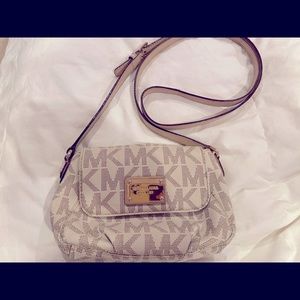 Michael Kors Crossbody